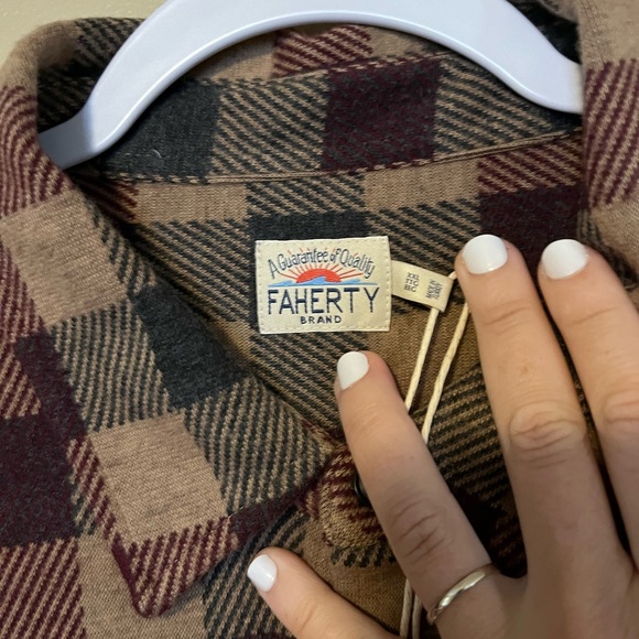 Faherty Mens Legend Sweater Shirt NWT - Picture 5 of 7